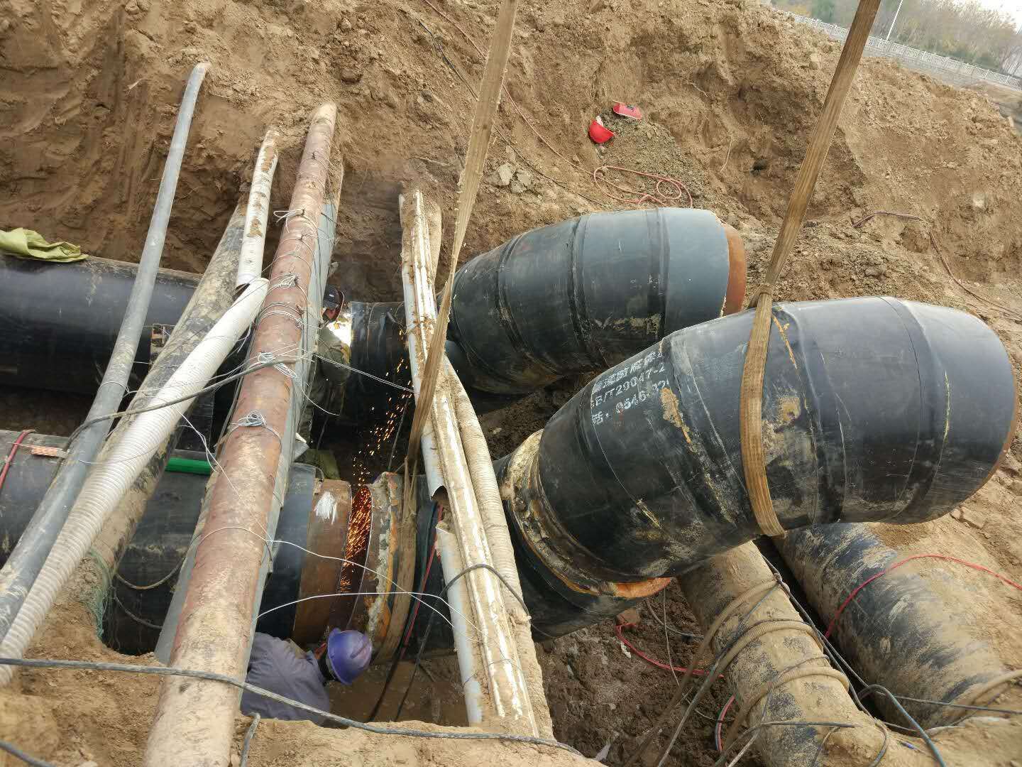 克服艱苦環(huán)境，確保工程順利推進——利津縣城區(qū)集中供熱擴容改造工程紀實